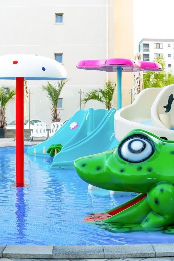 Mur Apartament Alezzi Beach Resort Navodari Bagian luar foto