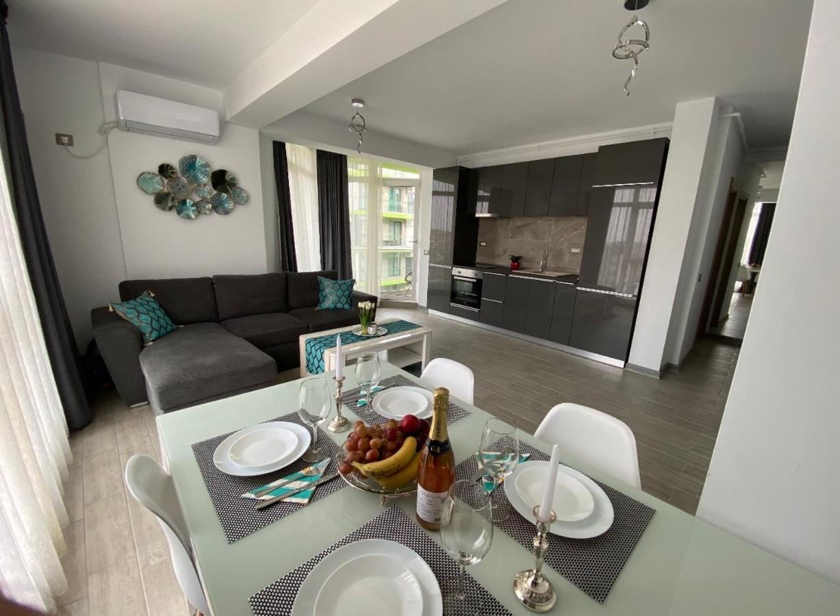 Mur Apartament Alezzi Beach Resort Navodari Bagian luar foto
